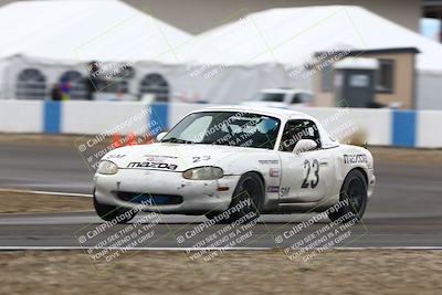 media/Nov-16-2025-CalClub SCCA (Sun) [[2975c16dfc]]/Group 4/Turn 1/